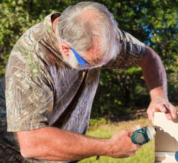 James R., DIY Enthusiast